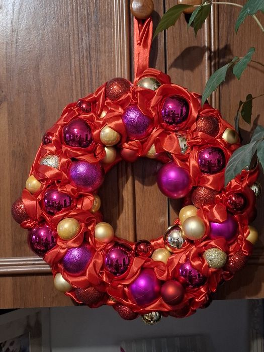 Вінок новорічний декоративний