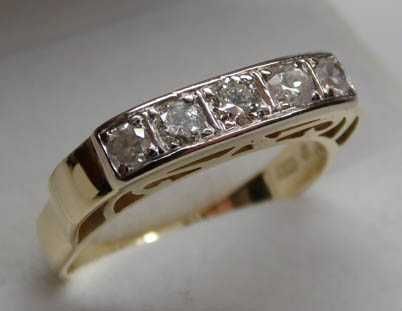 Art Deco złoty pierścionek z diamentami 0,54 ct.