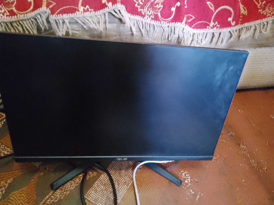 Продаются монитор для компьютера Асус