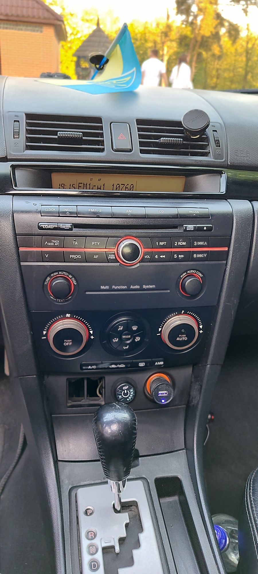 Mazda 3 (Автомат)