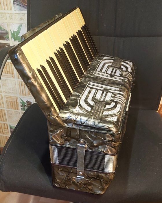 Аккордеон Хохнер HOHNER