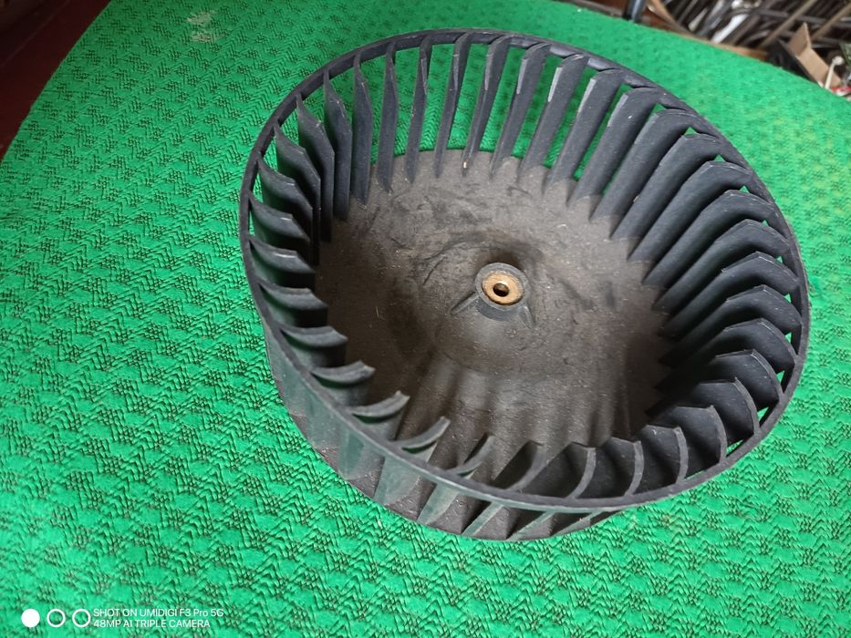 Продам турбіну для витяжки.