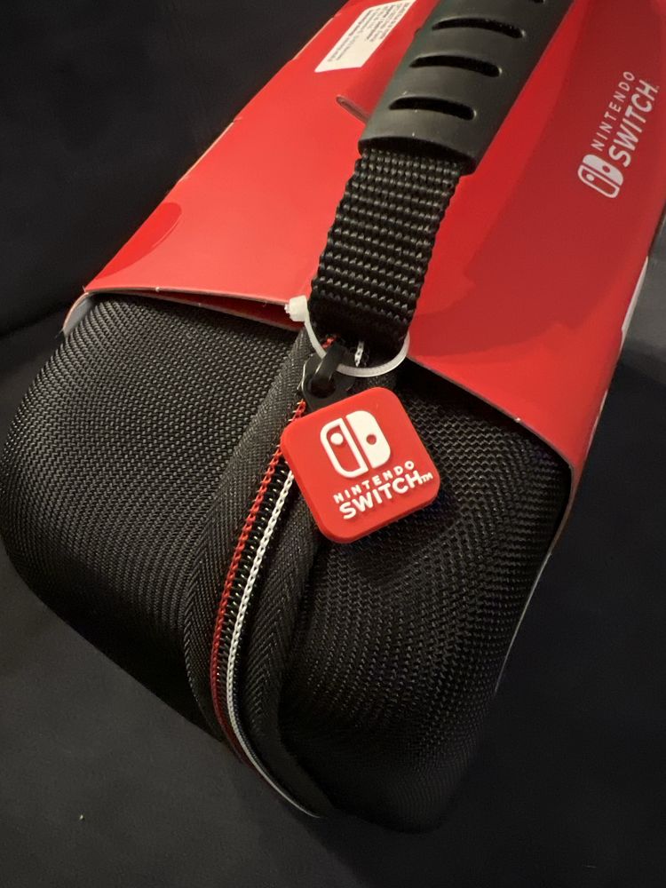BIGBEN Nintendo SWITCH case, walizka NOWA z blombą,