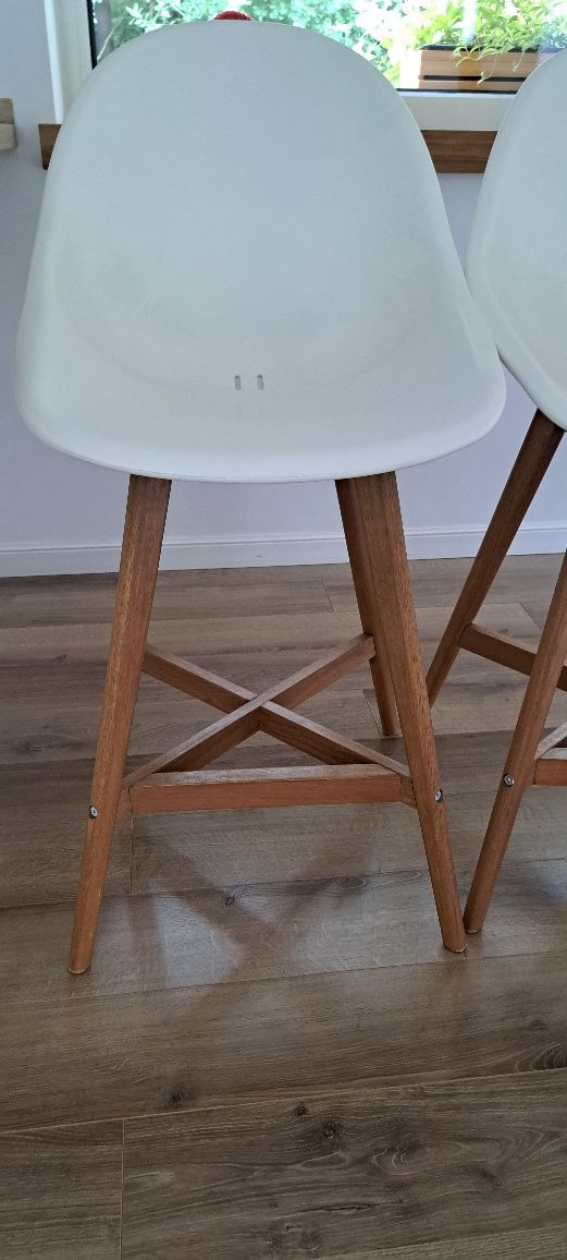Hokery barowe ikea