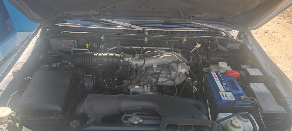 Mitsubishi pajero 4