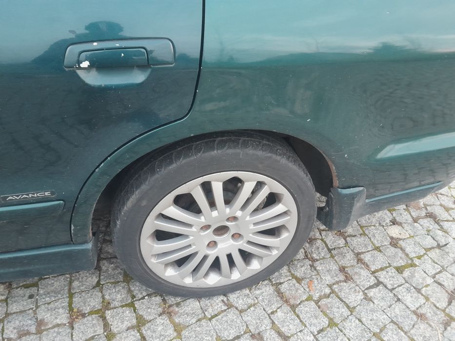 Mitsubishi Galant Avance 2,5 v6 z gazem