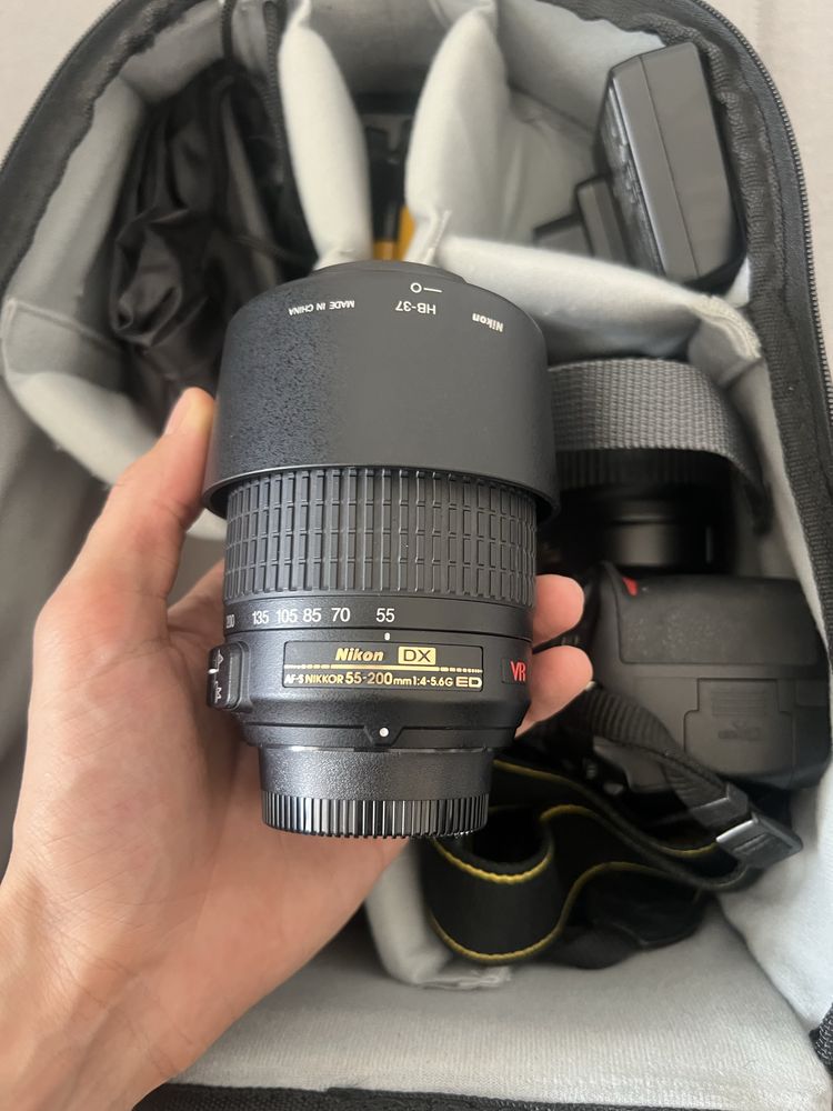 Nikon D3100 + Lente 55-200mm + kit