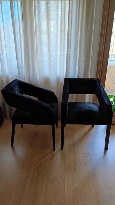 8 Cadeiras de Jantar Super Confortáveis em Veludo – Aproveite!