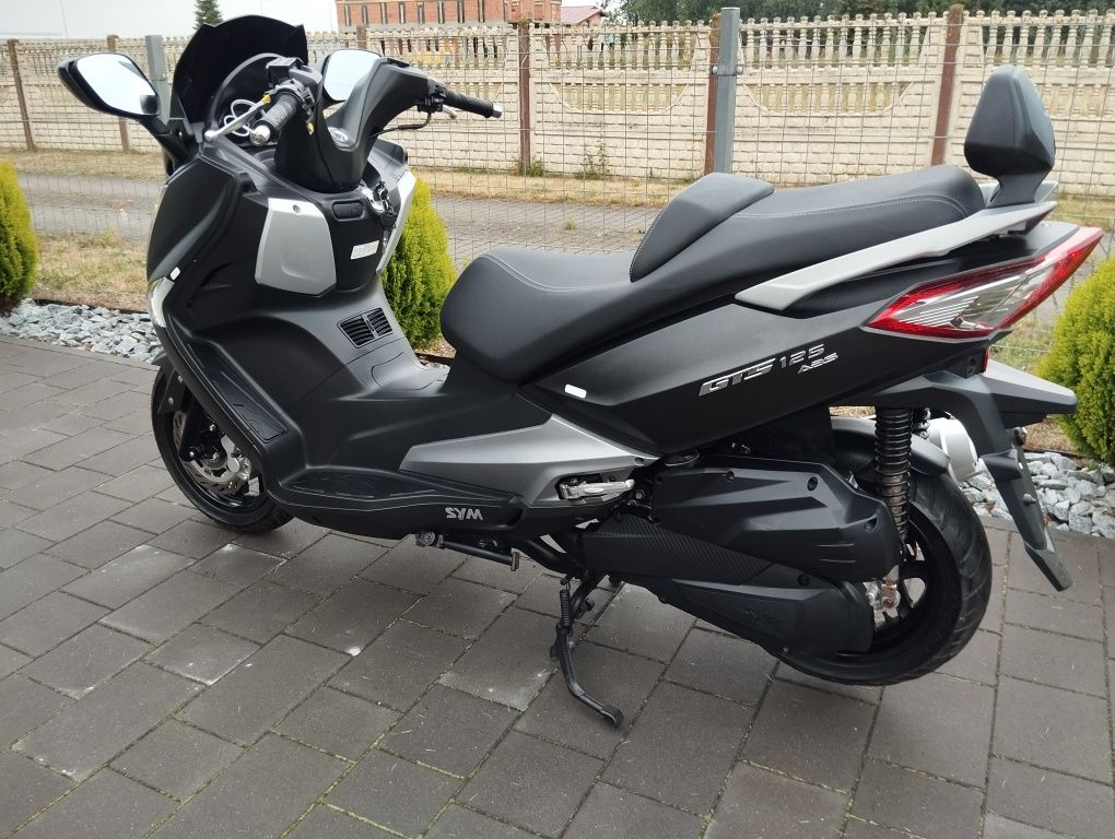 Sym gts yoymax 125 ABS start stop 2015 niski przebieg transport pod do