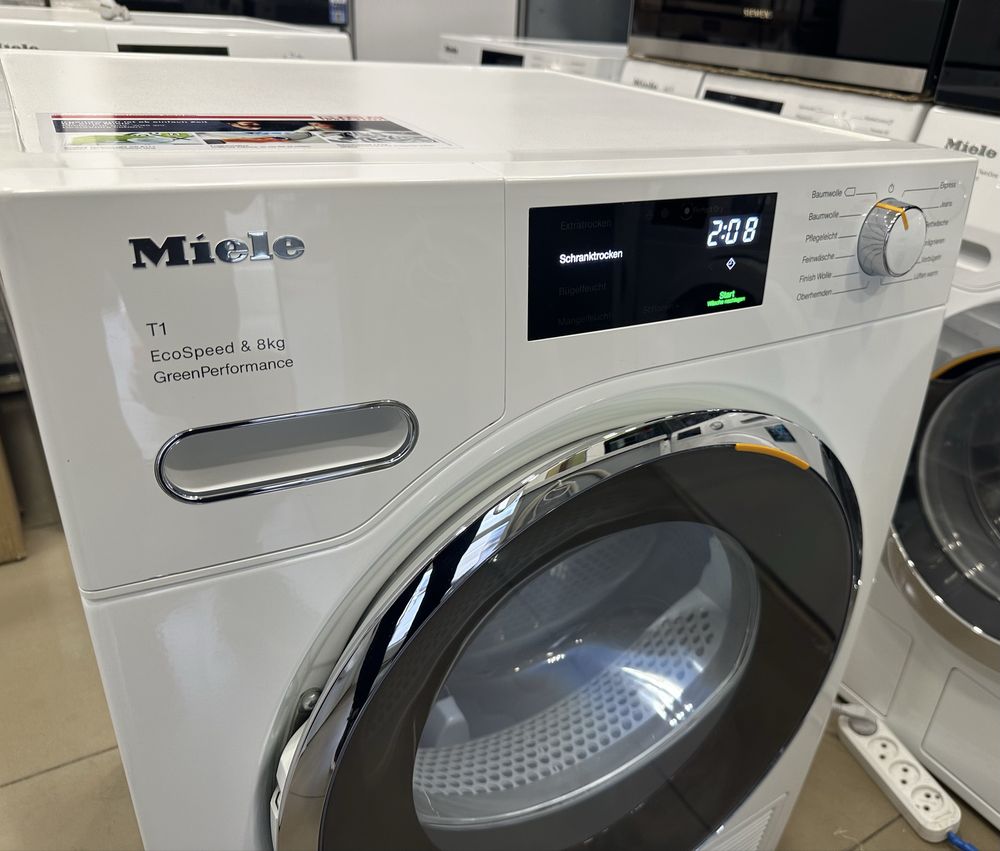 Сушильна машина Miele TWF 640 WP(Німеччина) тепловий насос. 8кг. Стан!