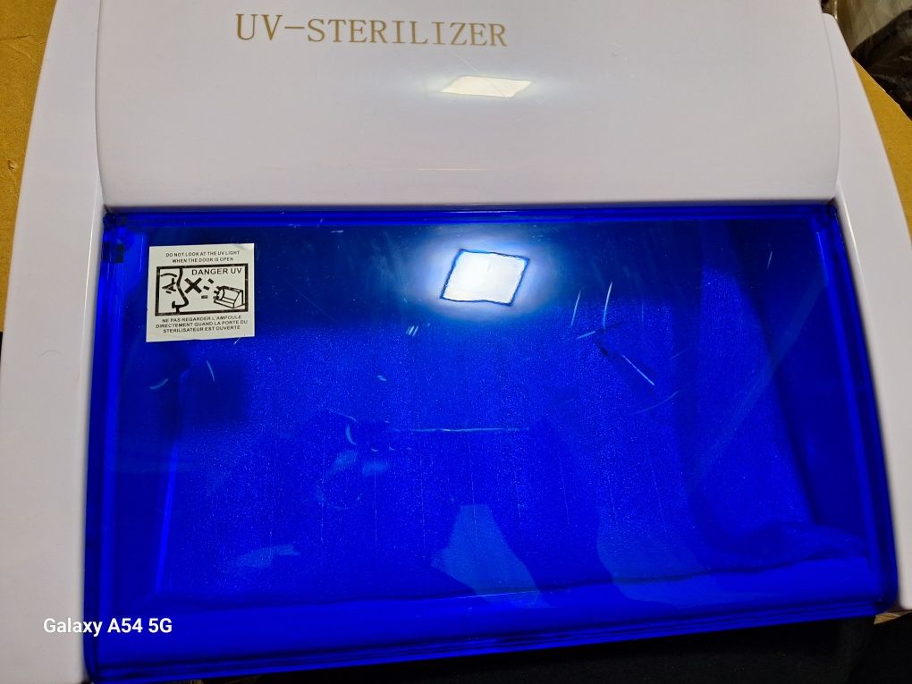 UV-стерилізатор для інструментів