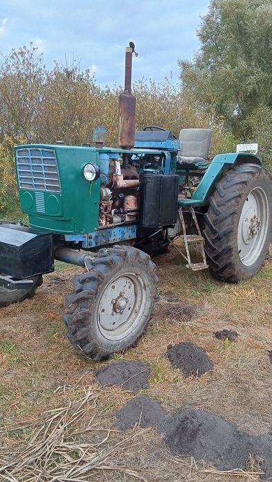 Трактор ЮМЗ 6 робочий стан