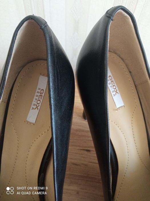 Туфлі нові 39 розмір  взуття Geox лофери черевики