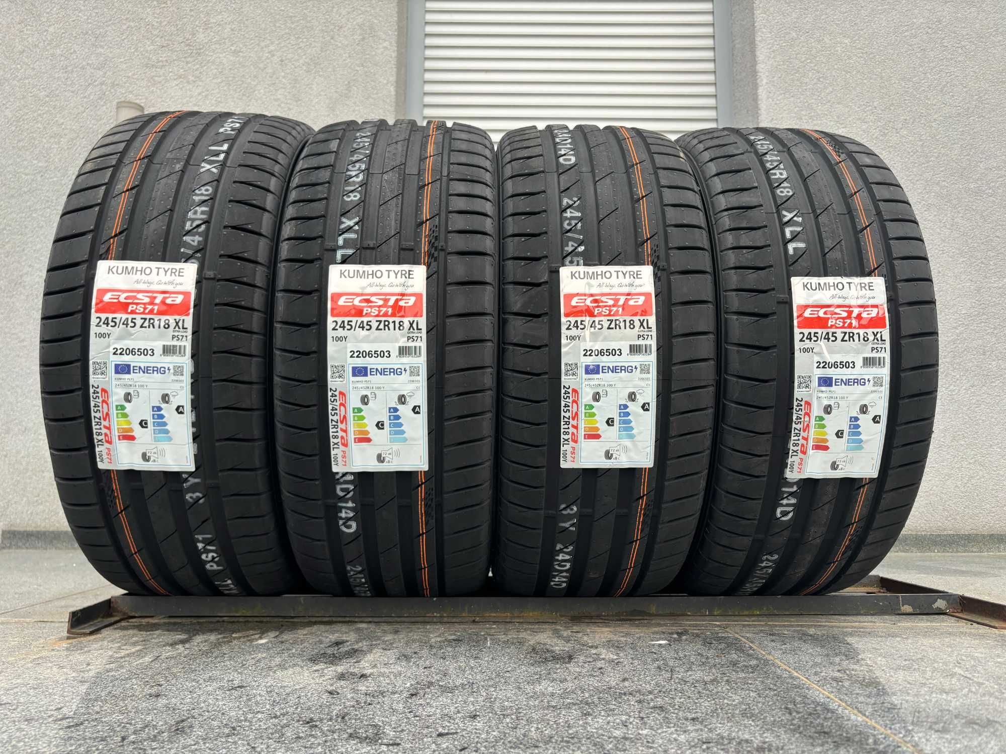 x4 letnie 245/45R18 Kumho Ecsta 100Y XL C,A,72db Prosto z fabryki! gwa