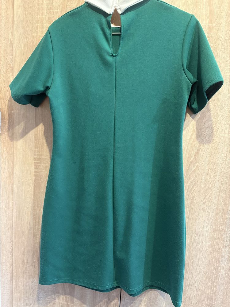 Sukienka elegancka r L 40 zieleń kolnierzyk na komunie
