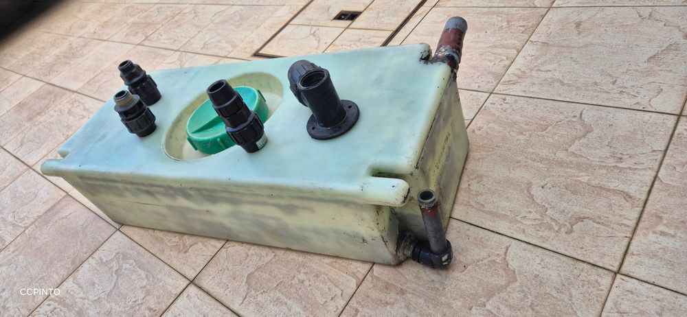 Tanque de aguas para caravana ou outros fins