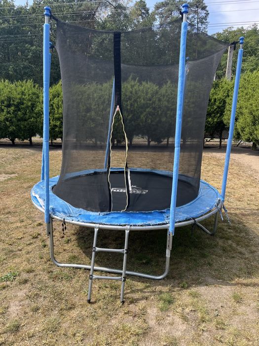 Trampolina dla dziecka