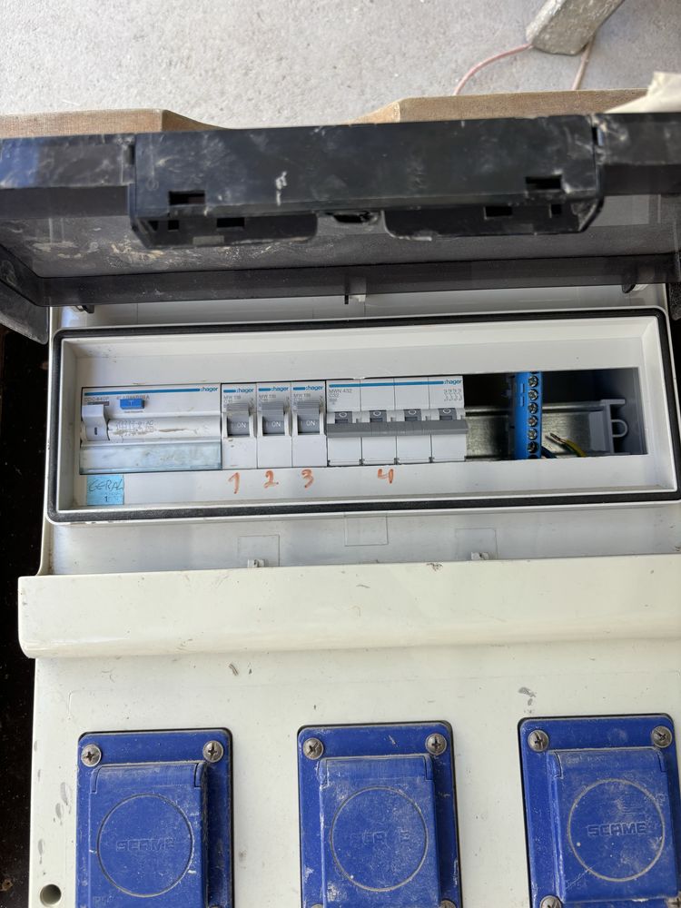 Quandro electrico para obras ou para exterior