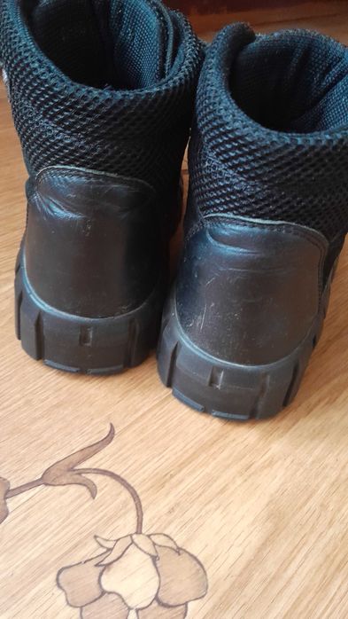 Ботіночки демосезонні