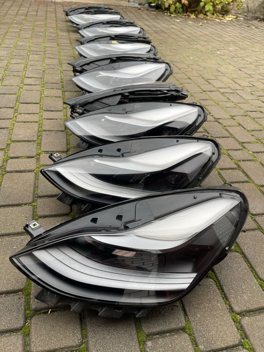 Фари Tesla Model Y 3 лінза права і ліва