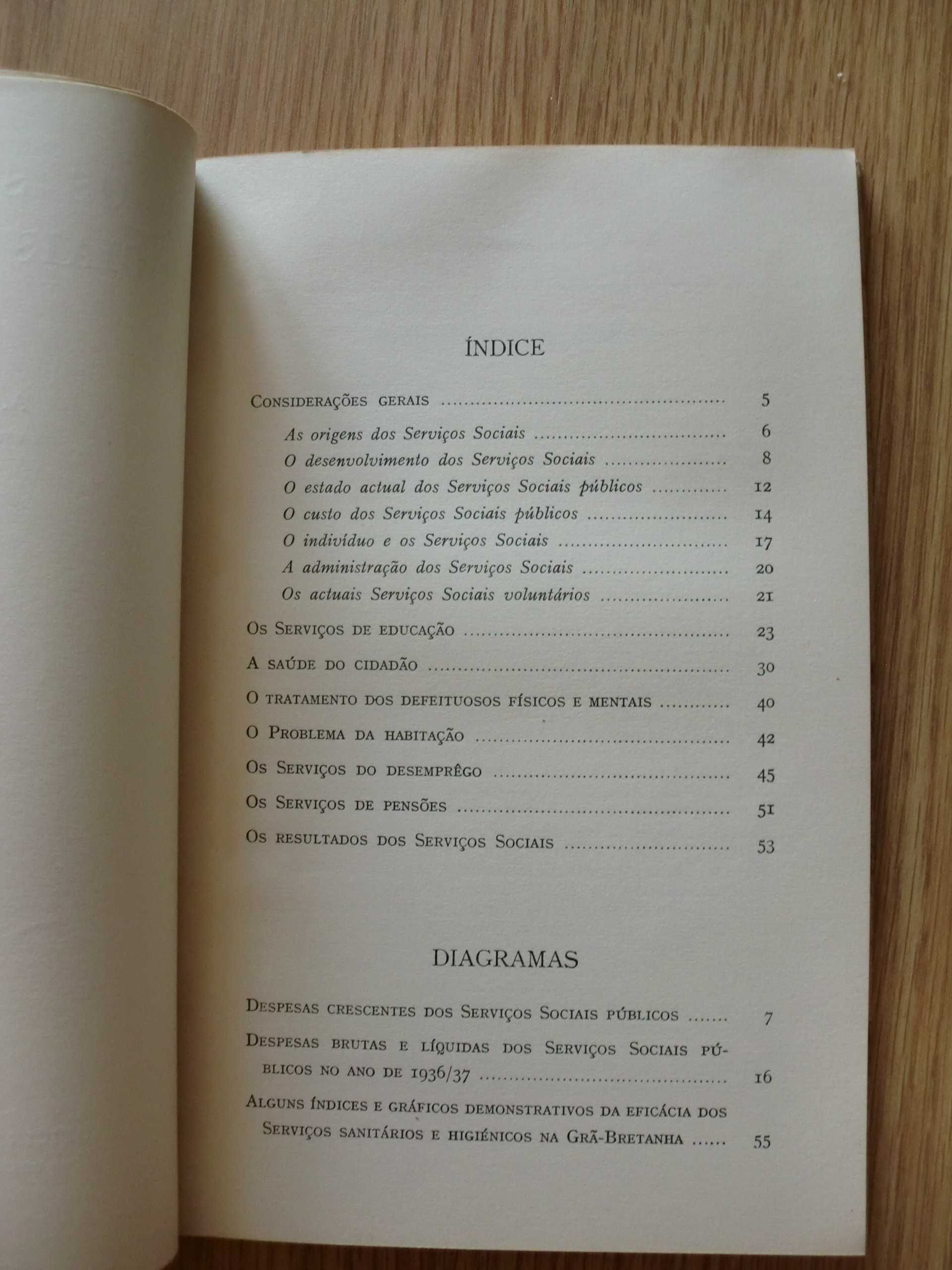 Raro - Os Serviços Sociais Britânicos
de A. D. K. Owen
