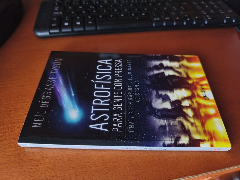 Astrofísica para pessoas com pressa - Neil Degrasse Tyson