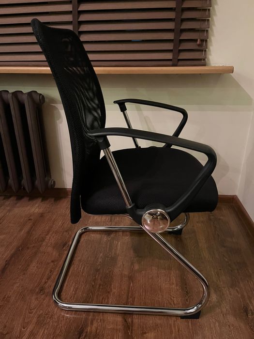 Krzesło fotel biurowe konferencyjne gabinetowe