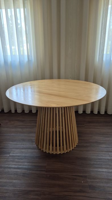 Mesa de Jantar Redonda