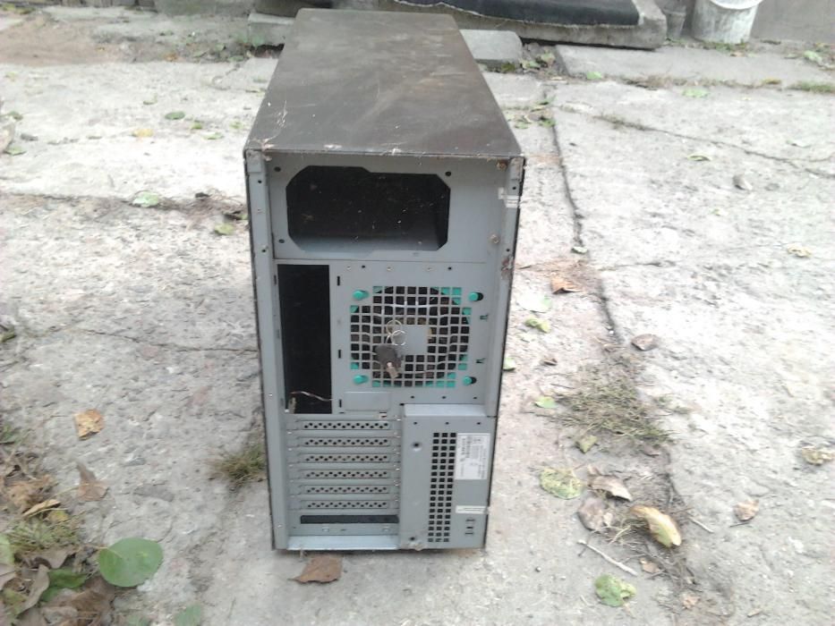 корпус для сервера