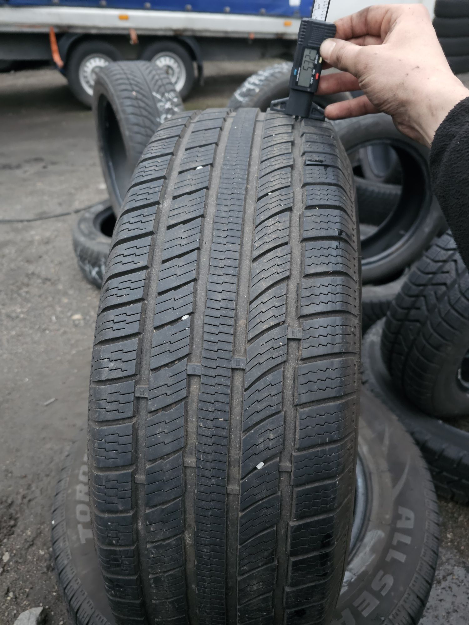 2x Opony Całoroczne Torque Tq025 235/65R17