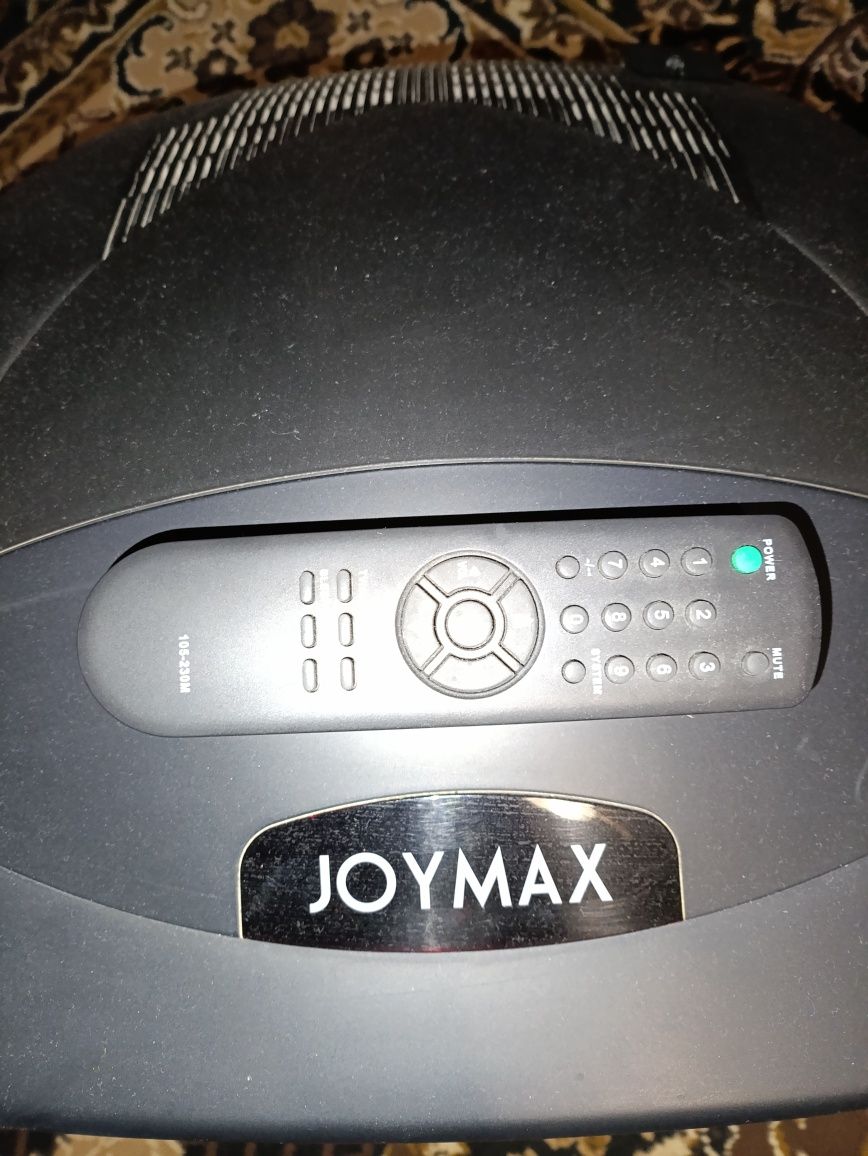 LG JoyMax телевізор