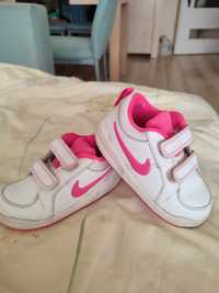 Buty 2 x Nike dla dziewczynki rozmiar 26