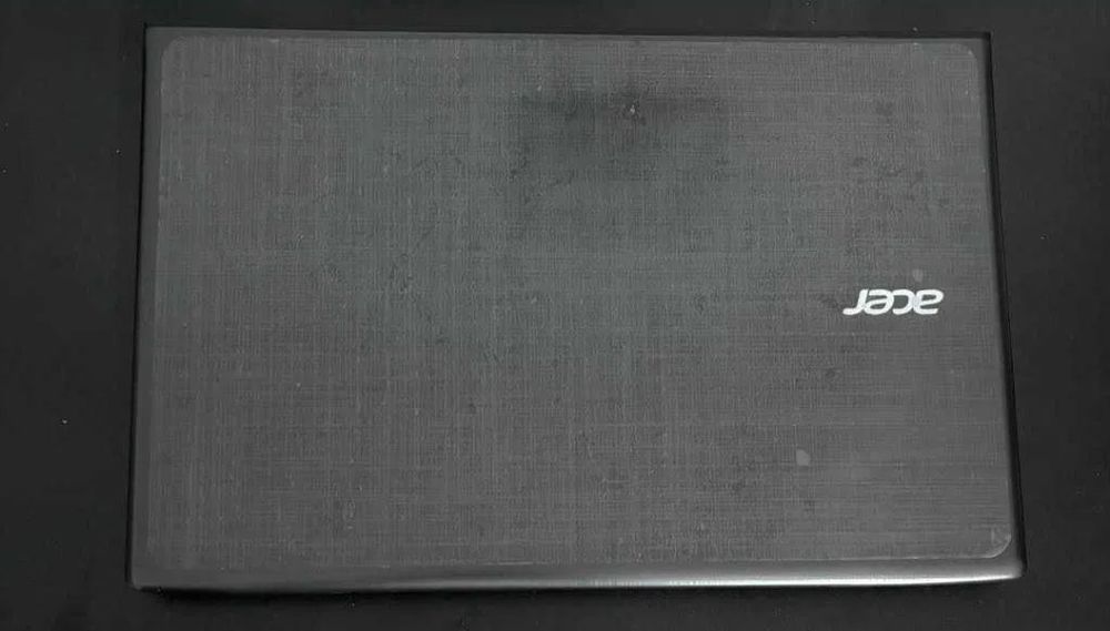 Laptop Acer Aspire E 15