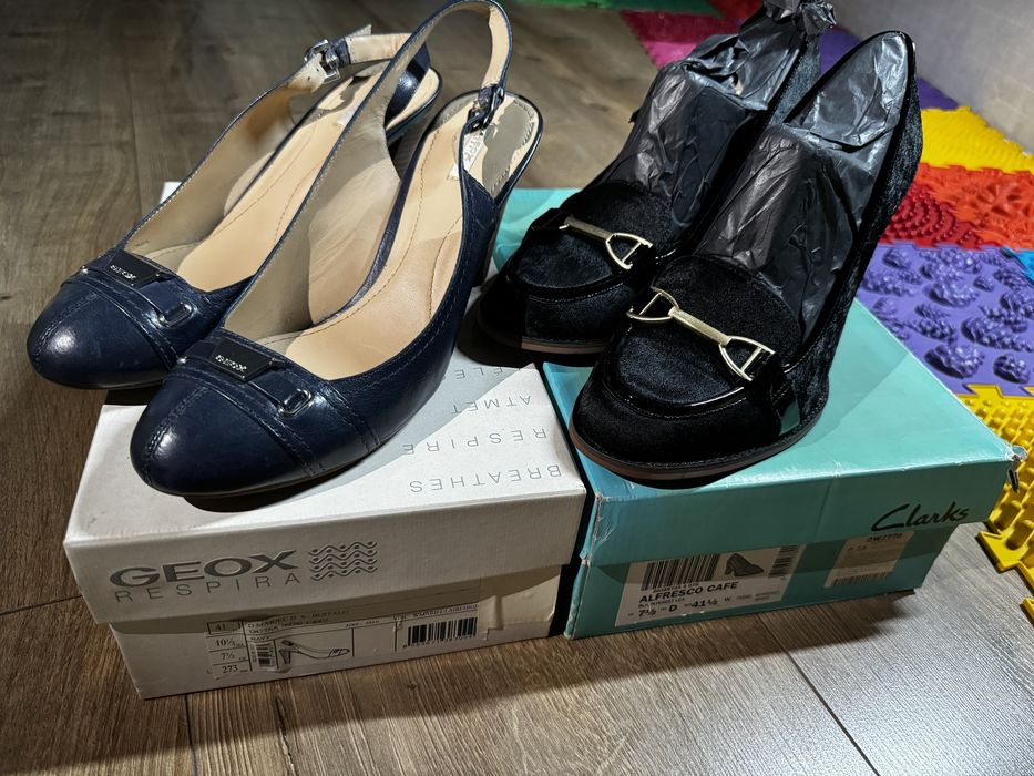 Взуття босоніжки Geox, туфлі Clarks 41 розміру