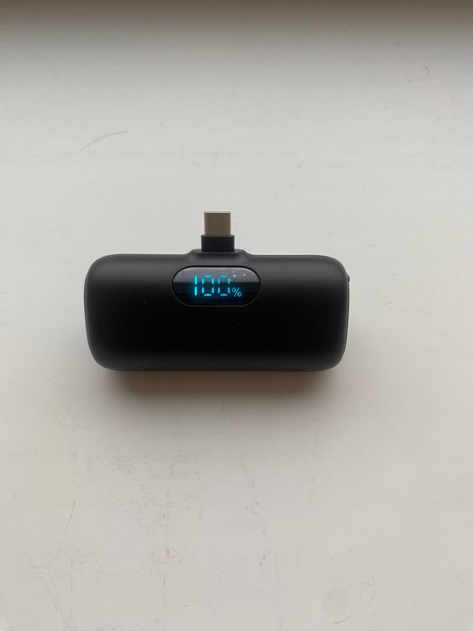 Продам компактний павербанк type-C зарядка (6000 mAh)