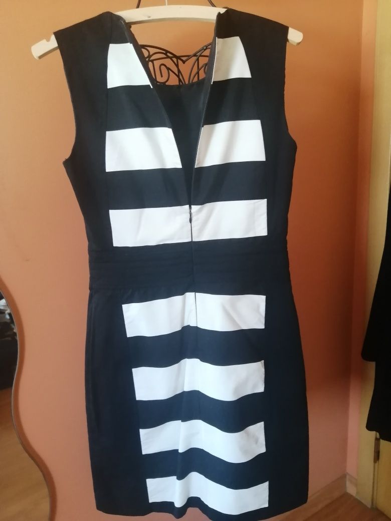 Vestido preto e branco  40 El corte inglês