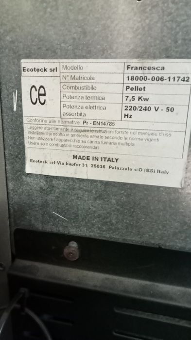 Kominek na pellet
