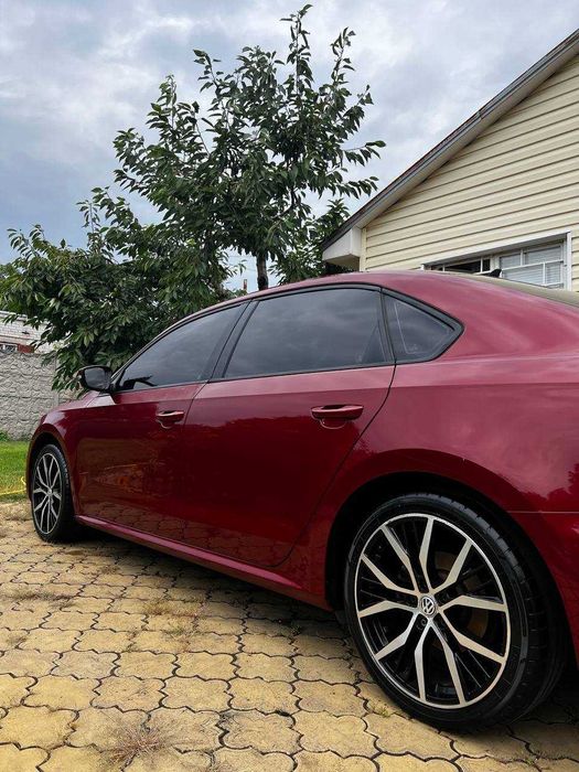 Продам свій Volkswagen Passat 2015, в дуже гарному стані