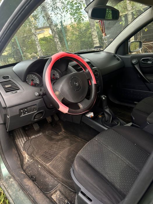Renault Megane 2 Uszkodzony