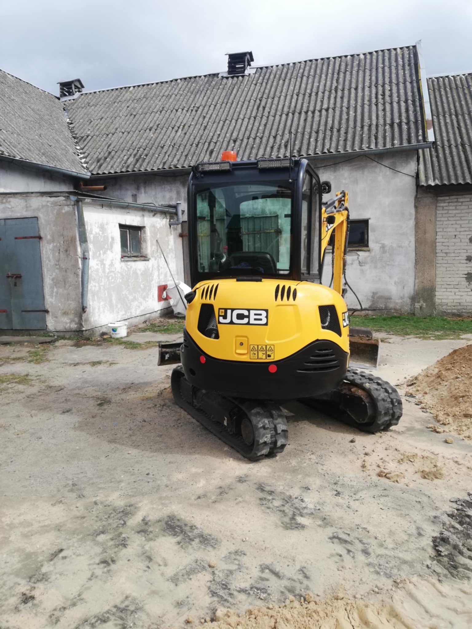 JCB 8026 CTS.Minikoparka 2.8 tony
