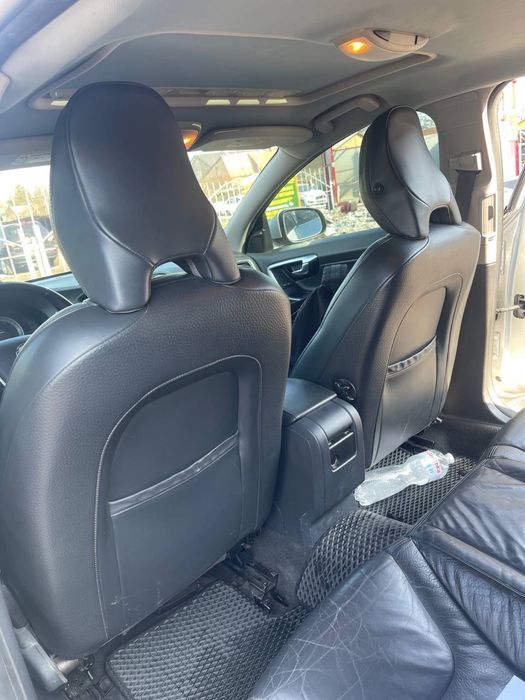 Продам машину Volvo s60 2012р