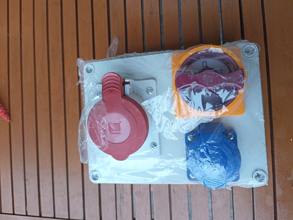 Skrzynki elektryczne