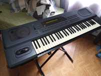 Teclado Piano Digital KORG I4S Multifunções para Músicos e Produtores
