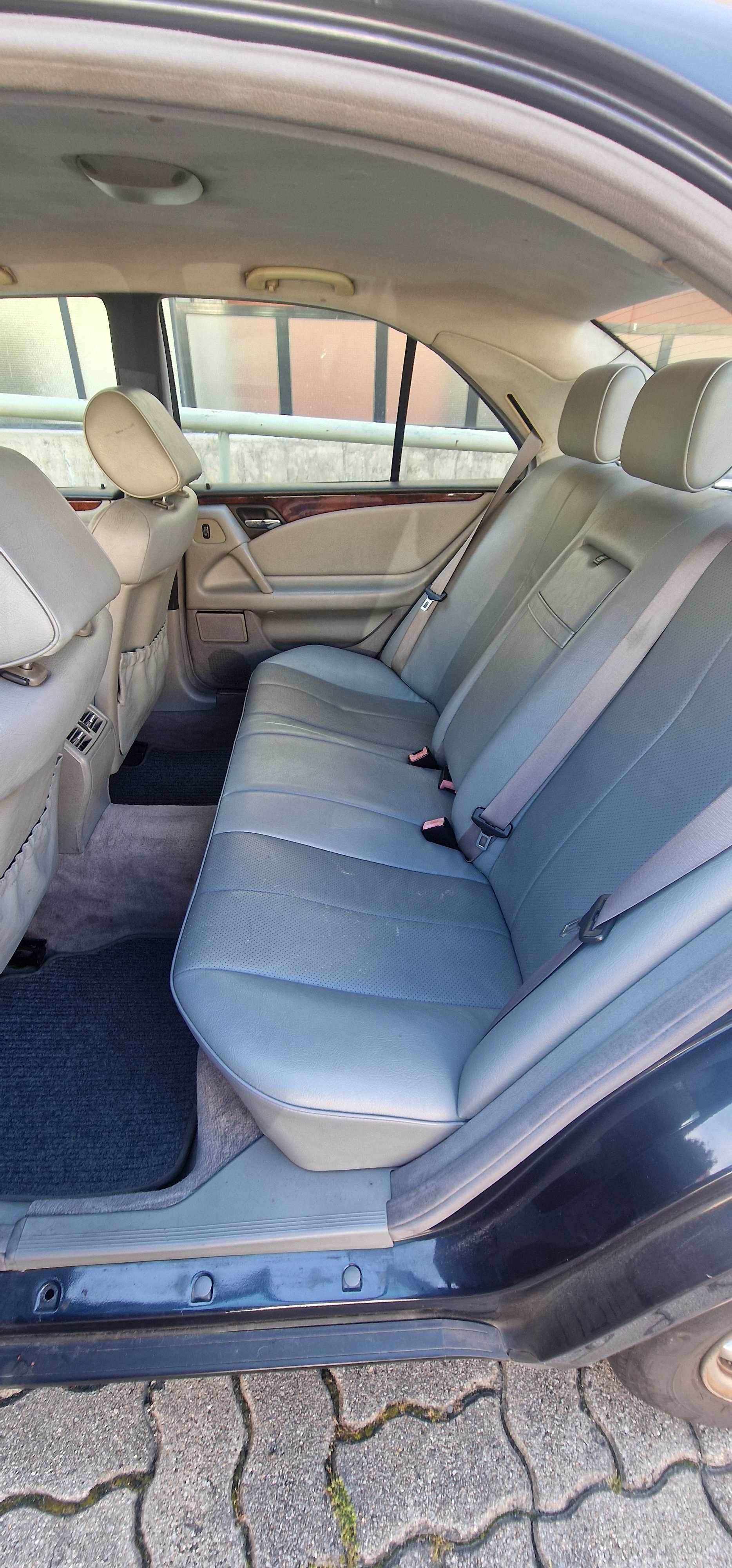 Mercedes E220 Cdi  de 1999