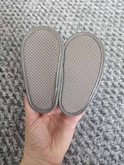 Sandałki-paputki niemowlęce 12-18miesięcy