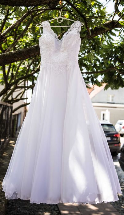 Piękna suknia ślubna rozmiar 36