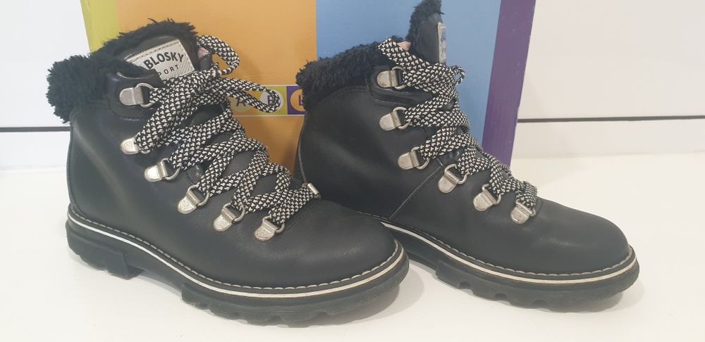 Bota pablosky, tamanho 31, preta