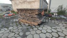 Palety z płyt gk