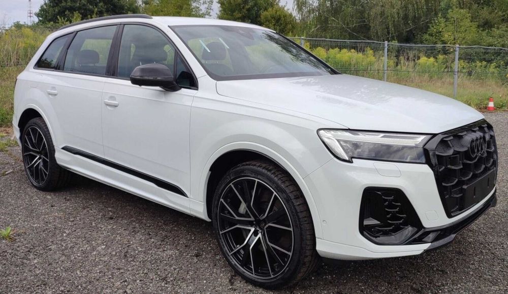 Бампер Q7 разборка шрот Audi Q7 запчастини SQ7