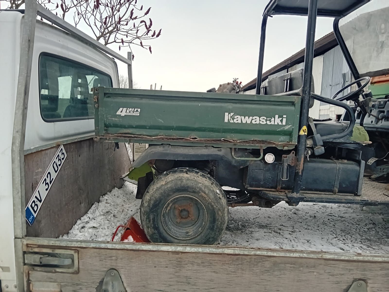 Kawasaki Mule 3010 4x4 3cyl diesel Sprowadzony Buggy  Quad Polaris CF